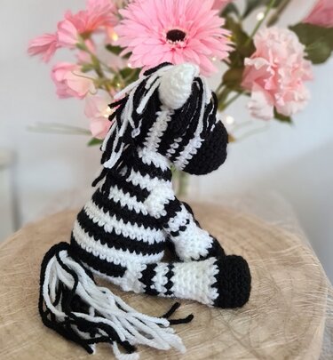 Häkelanleitung Zebra Shani