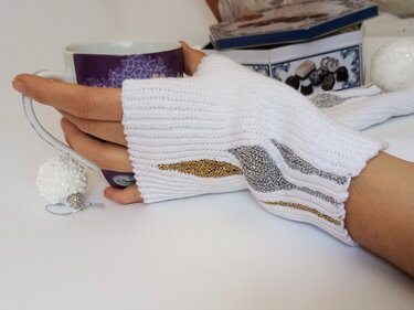Fingerless Gloves. Crochet pattern