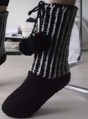 "Hausschuhe/Hausstiefel" - tunesisch gehäkelt - Häkeln