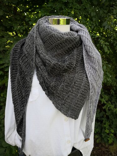 Jolly - kuschelweiches Stricktuch - Stricken