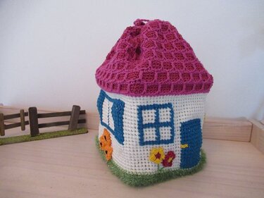 Häkelanleitung Aufbewahrungsbeutel Spielhaus