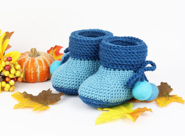 Baby shoes "Boots" (size 0-12 m., knitted look) - Crochet