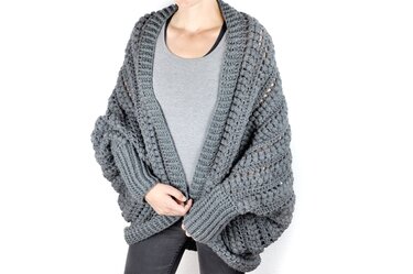 Crochet Pattern FINNEA Jacket (S/M, L/XL – easily adjustable to all sizes)