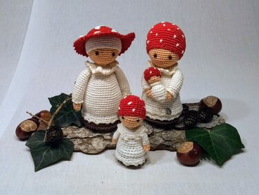 Blumenkinder Fliegenpilz Familie - Häkelanleitung