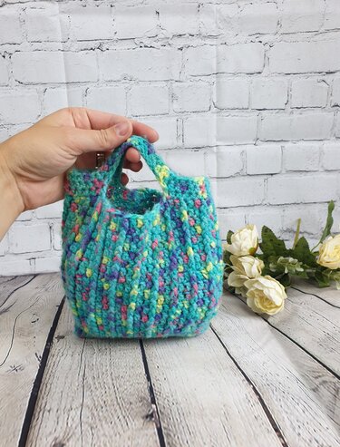 Small Bag Pattern - Crochet