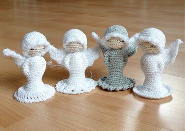 Häkelanleitung Engelchen Rose - Engel mit Herz