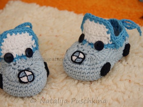 Häkelanleitung für Auto-Babyschuhe