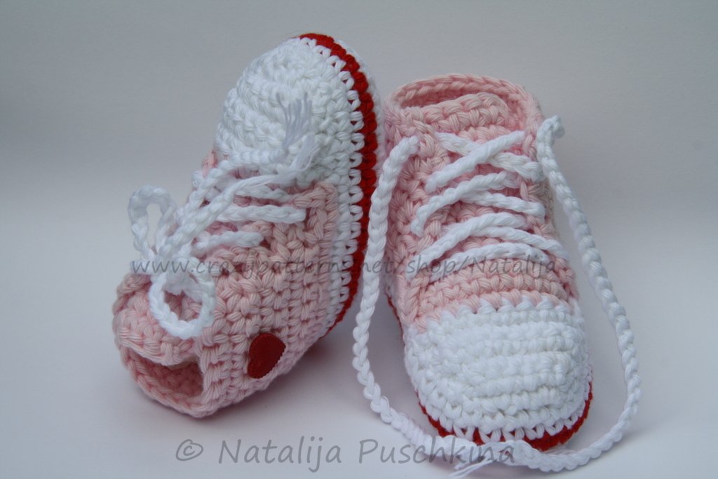 Sehr einfache Häkelanleitung für Mädchen-Chucks