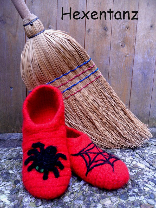 Ebook Häkelanleitung für Filzpuschen PUSCHEN GR 36 - 38 Hexentanz mit großer Spinne - Bild 2