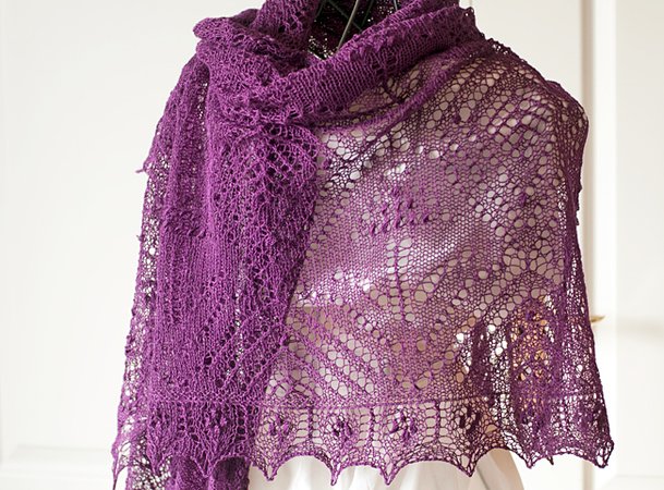 Rectangle lace shawl "Muscari"