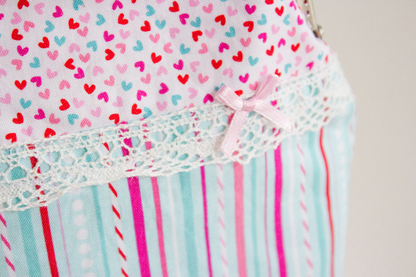 Große Clipbörse: Eine kleine Handtasche / Kosmetik - Kostenlose Nähanleitung & Schnittmuster