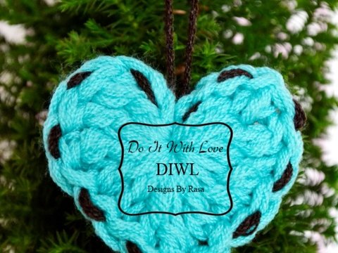 Weihnachtsdeko - Giveaway Herz Applikation Häkelanleitung kostenlos