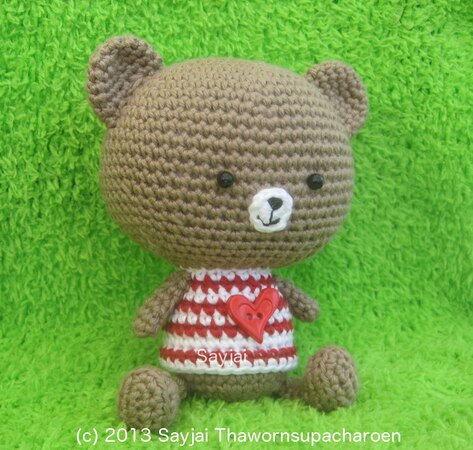 Bobby Bear, Amigurumi crochet pattern