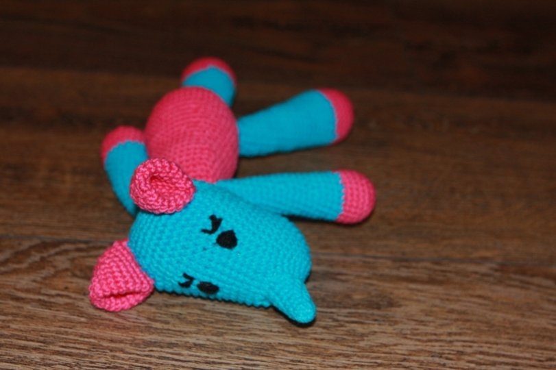 Nashornmädchen Mathilda - Amigurumi Anleitung zum Häkeln