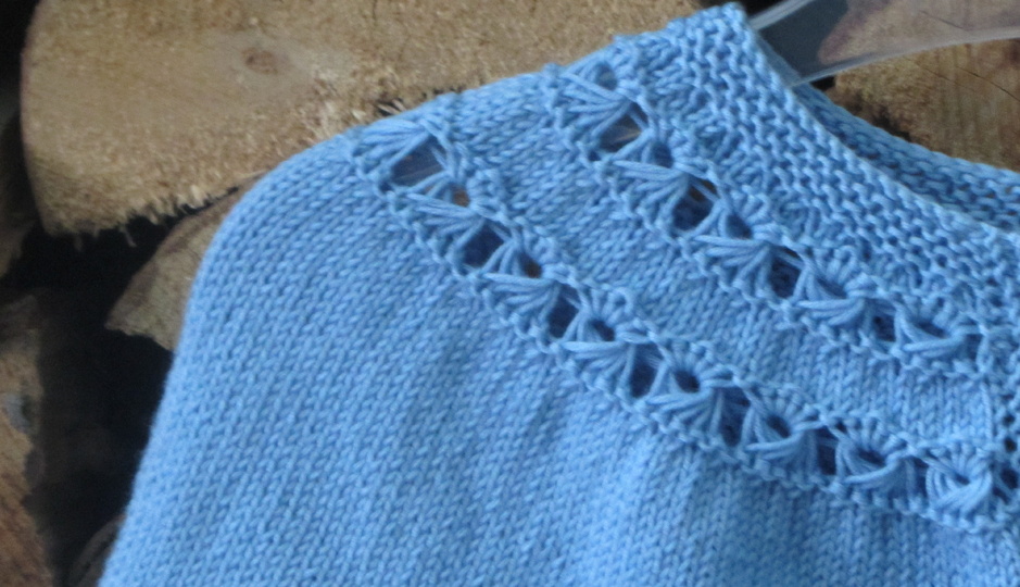 ASAMARA Mädchenjacke Strickanleitung