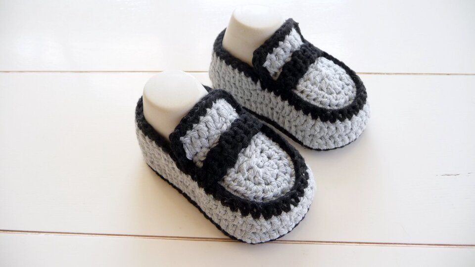 Häkelanleitung - Babyschuhe - College - No.91