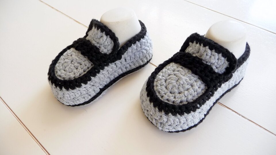 Häkelanleitung - Babyschuhe - College - No.91