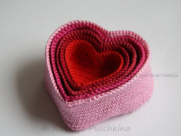 Crochet Pattern of 5 Crochet Basket - Heart 