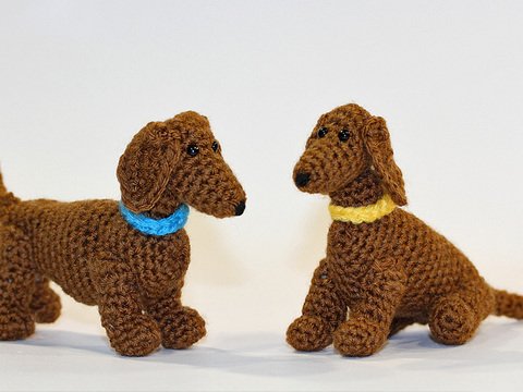 Häkelanleitung Amigurumi kleiner Dackel - PDF