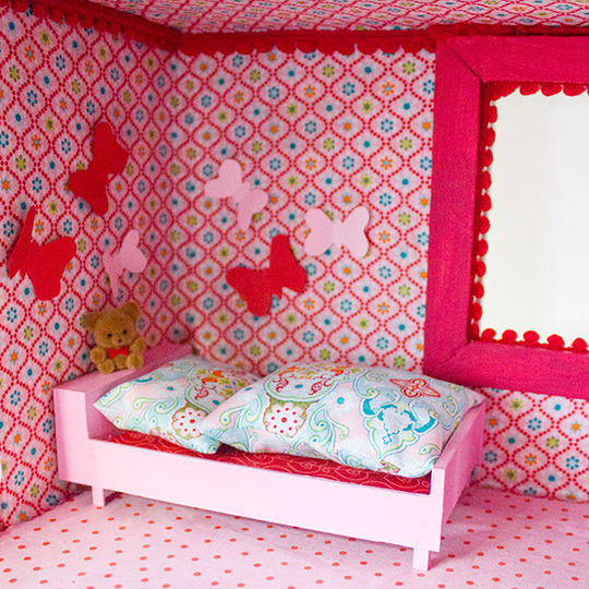 Bettwäsche für das Puppenhaus - Nähanleitung & Schnittmuster kostenlos