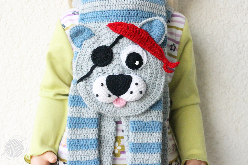 warme Kinderschal "Piratenkater" (2 Var., Gr. 20 cm x 130 cm)