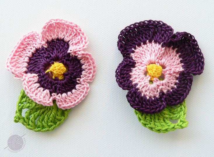 Stiefmütterchen mit den Blättern, 2 Var., ca. 6 cm x 4 cm