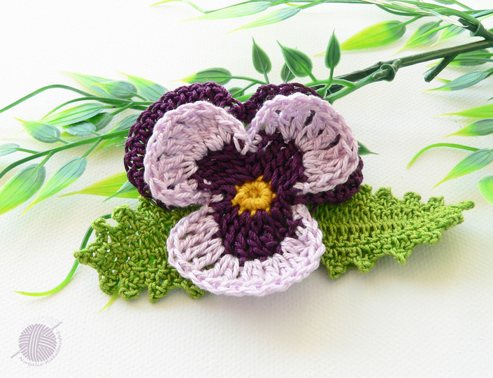 Stiefmütterchen mit den Blättern, 2 Var., ca. 6 cm x 4 cm