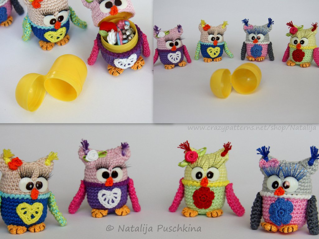 Bunte gehäkelte Eulenfiguren mit großen Augen; eine Eule zeigt eine geöffnete gelbe Kunststoffkapsel.
