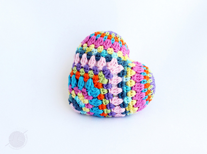 Deko: Bunte Herzen, 8 x 9 cm