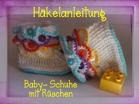 Baby- Schuhe mit Rüschen