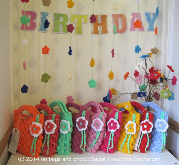 Noppentasche Häkelanleitung für zwei Größen