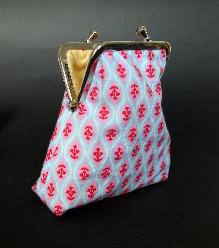 Nähanleitung Clipbörse Geldbeutel mit Taschenbügel