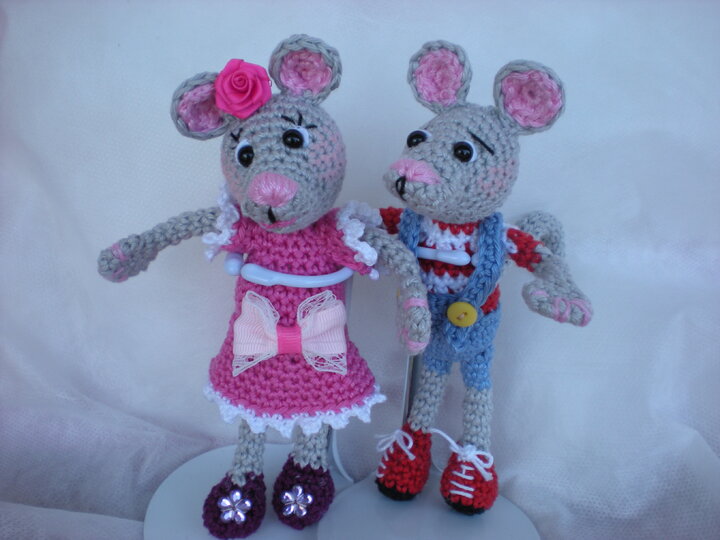 Häkelanleitung für 2 süße Mäuse