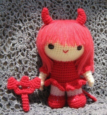 Jazzy dressed as a Devil - Image 4