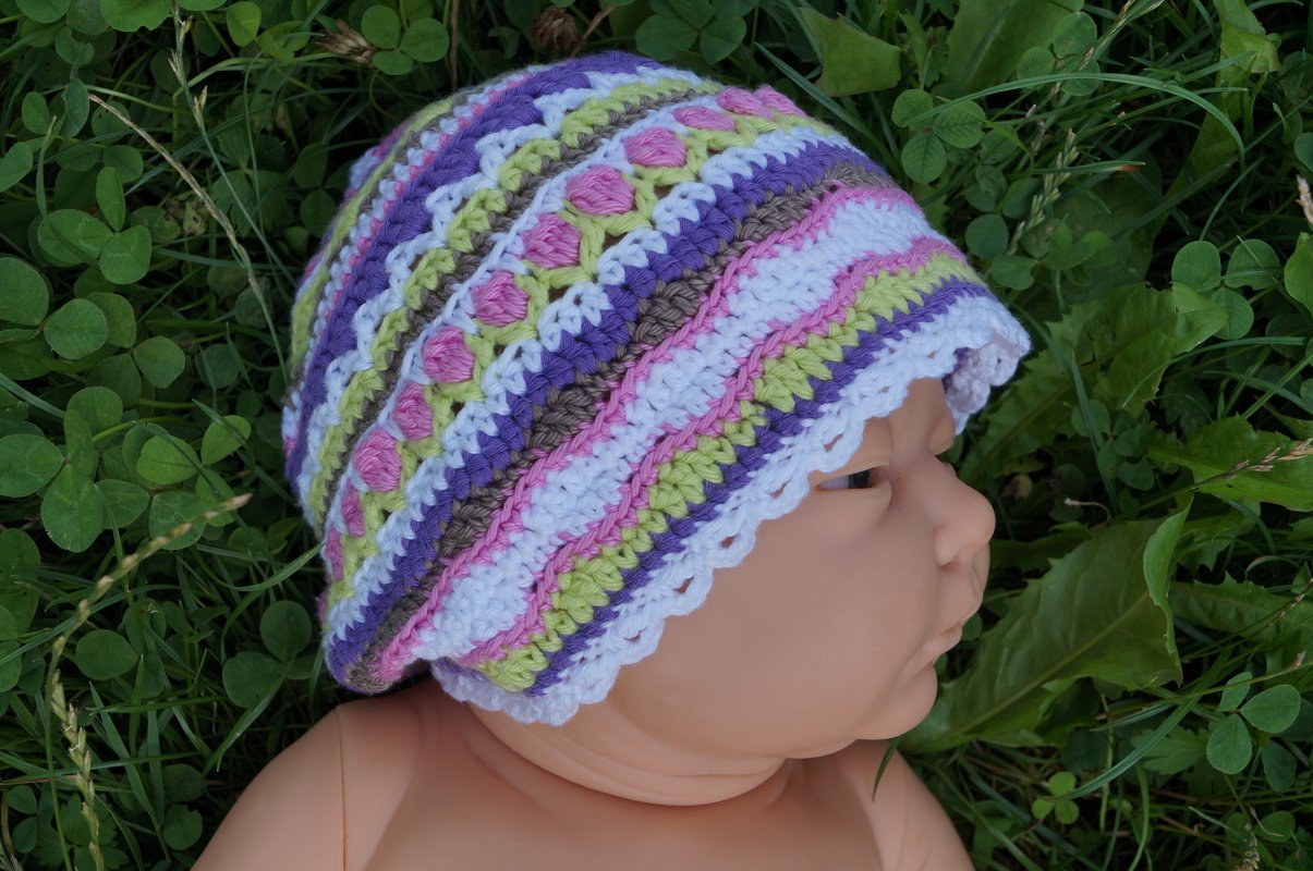 Blumenkind Anleitung zum häkeln für Baby- Mütze und Schuhe - Bild 5