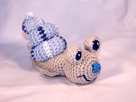 Schnecke Speedy häkeln – Amigurumi mit gestreiftem Haus (DE & EN)