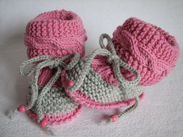 Strickanleitung Babystiefelchen "Rondo", 2 Größen