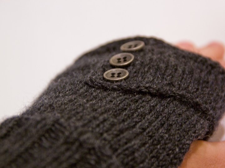 ACCUMSAN mittens wristwarmers