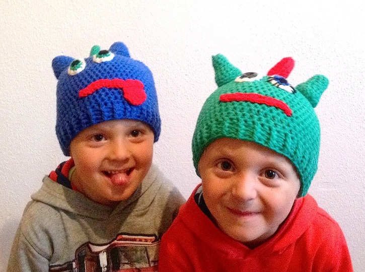 E- Book Mütze "create a monster" KU 36-53