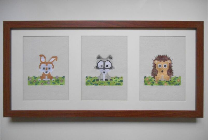 Stickdatei im Kreuzstich: Die Waldtiere sind los