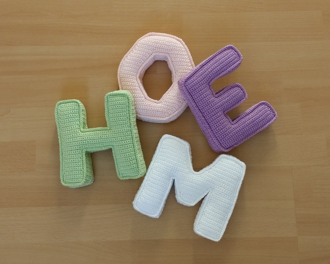 Häkelanleitung 3D Buchstaben Home