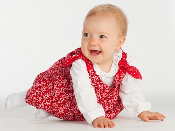 Baby Twin set Kleid und Pumphose Schnittmuster pdf. von Patternforkids
