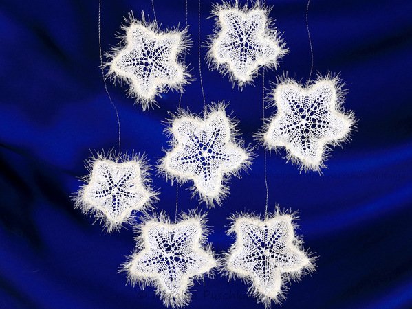 Schneeflocken stricken - Deko Ideen für Weihnachten