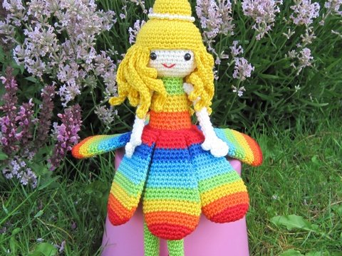 Blumen-Prinzessin Amigurumi Häkelanleitung