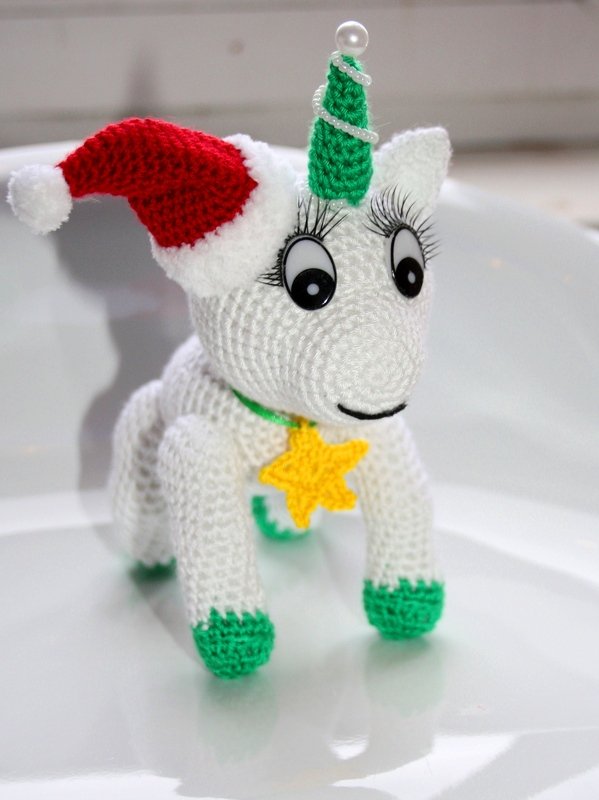 Weihnachtspferd - Häkelanleitung kostenlos - Bild 5