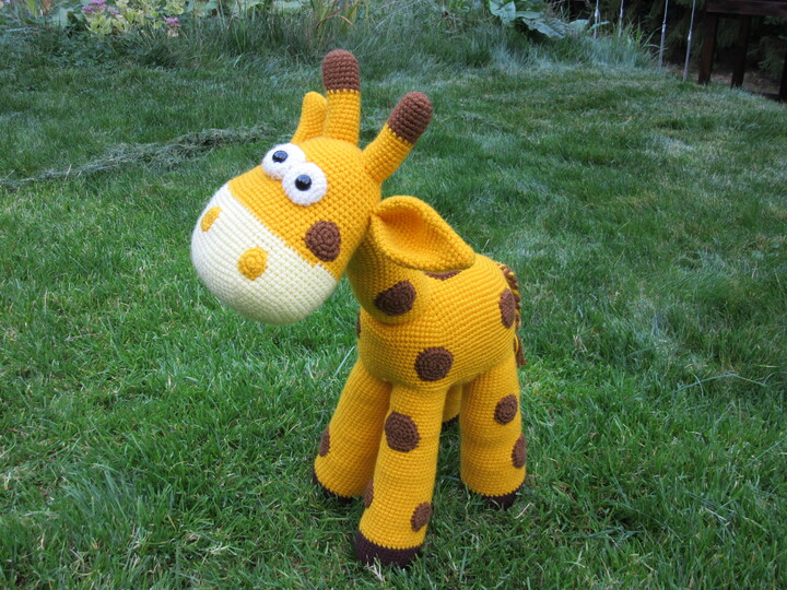 Giraffe Sarah Fee - Amigurumi Häkelanleitung