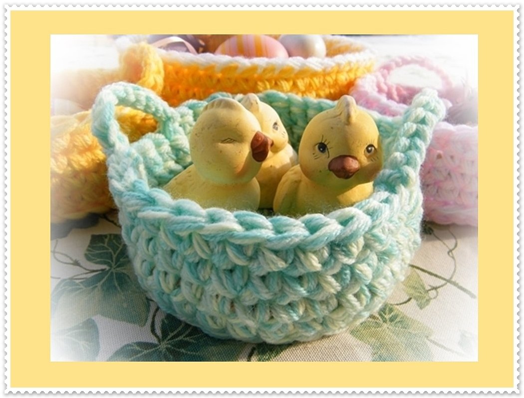 Mini-Körbchen aus Resten - Kostenlose Häkelanleitung
