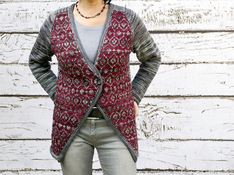 "Valentina" - Strickjacke mit Einstrickmuster