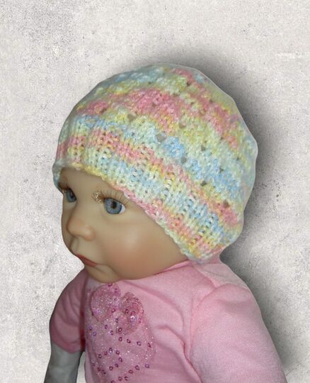 Strickanleitung Baby-Mütze mit Lochmuster 0 - 3 Monate  #001