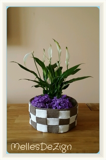 Häkelkorb / Utensilo